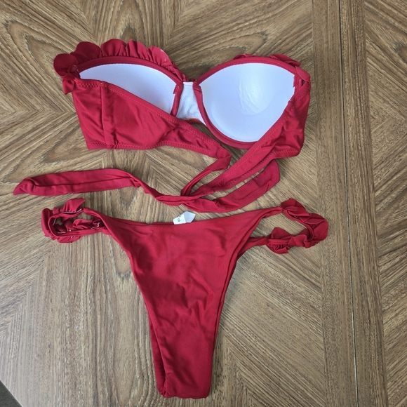 Red Ruffled Bikini Set - Small - Picture 3 of 3